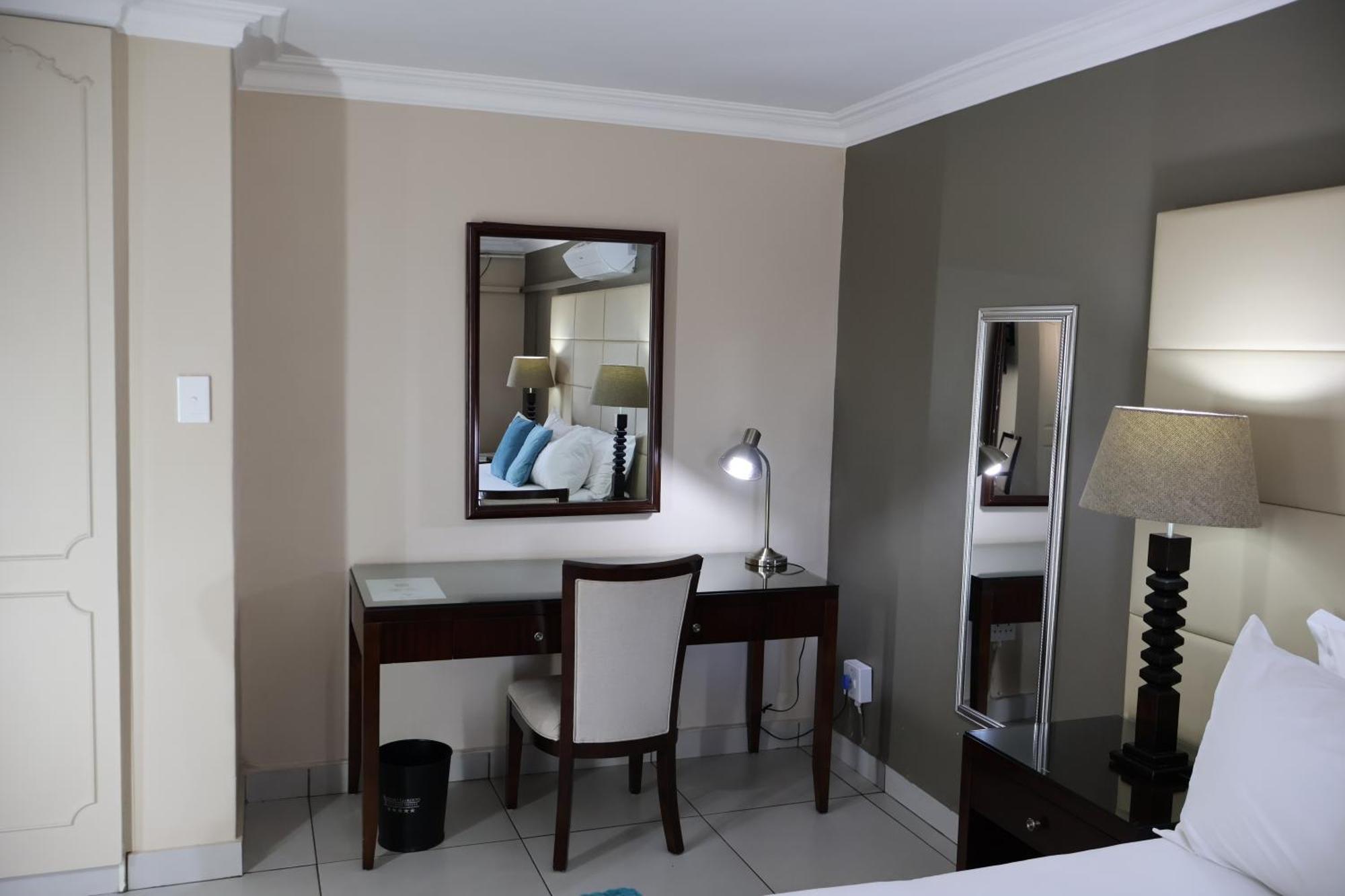 Airport Gardens Boutique Hotel Boksburg Exterior photo
