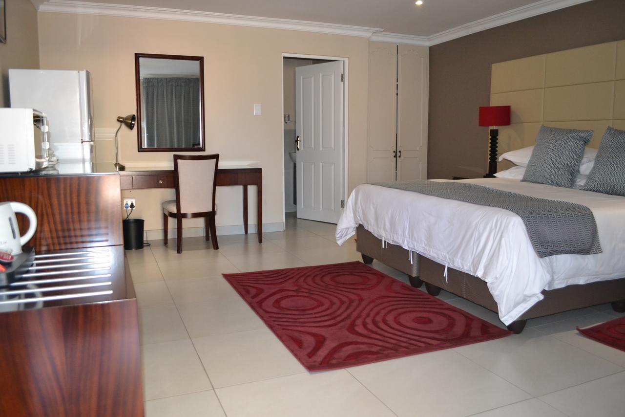 Airport Gardens Boutique Hotel Boksburg Exterior photo