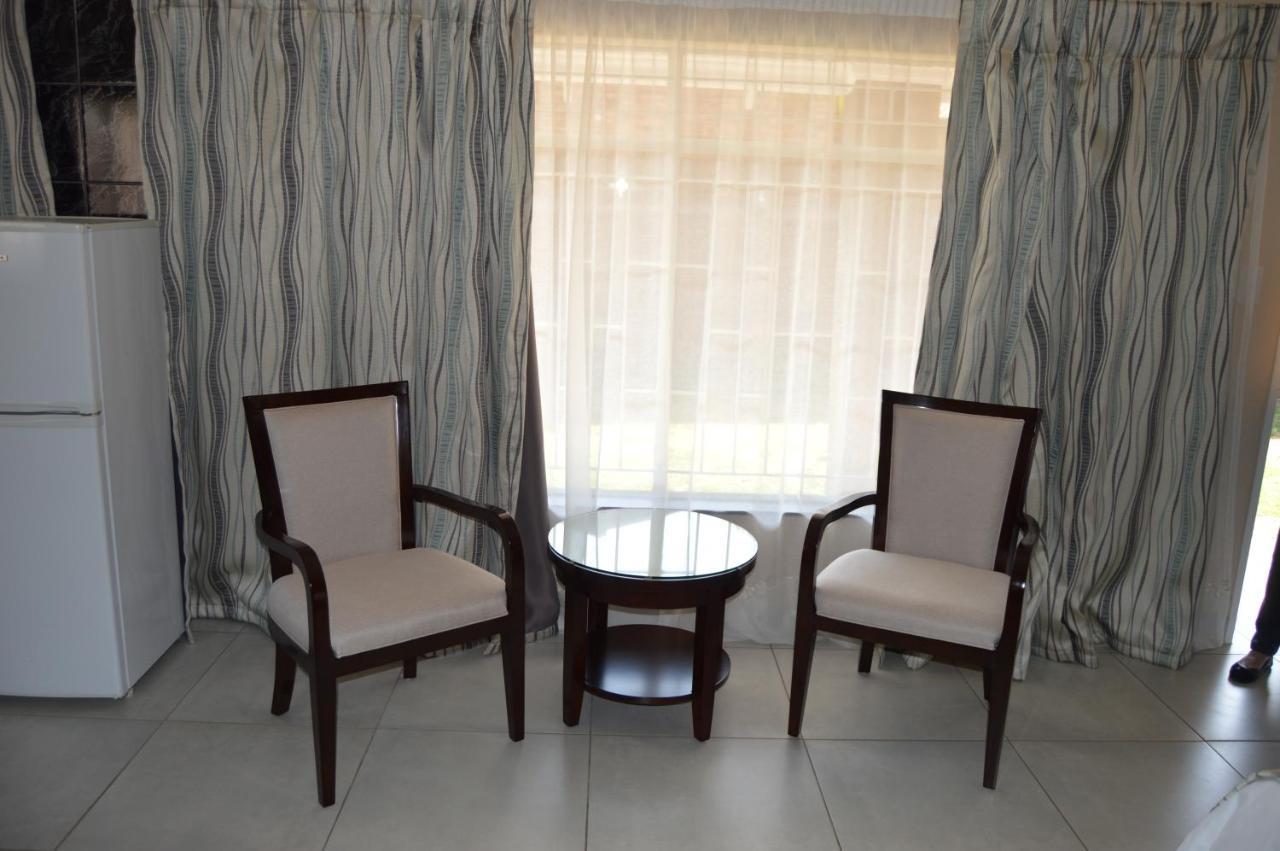 Airport Gardens Boutique Hotel Boksburg Exterior photo